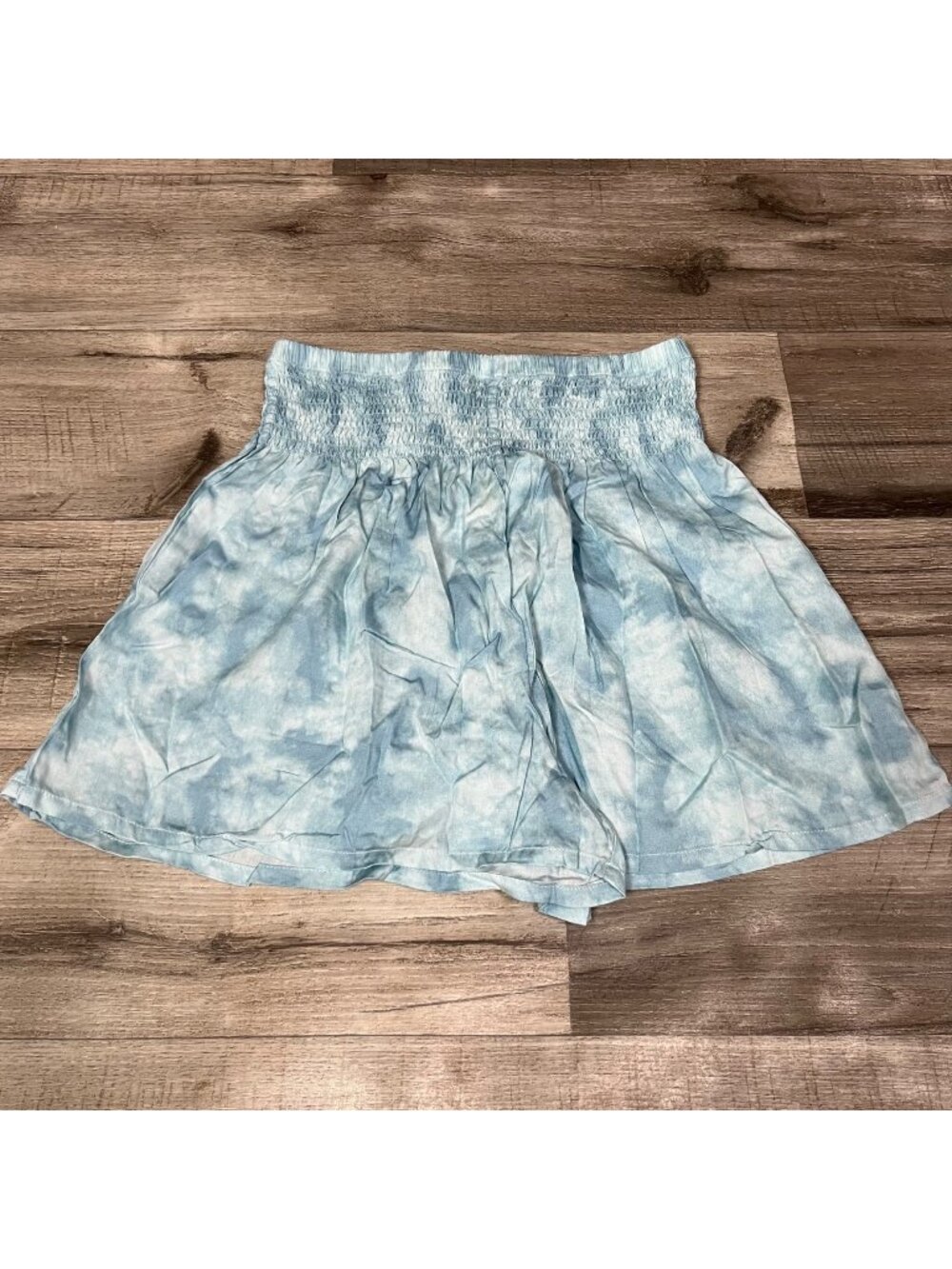 Lotus And Luna High Rise Loose Pull-On Shorts Blue Tie Dye NWT Women’s Size S
